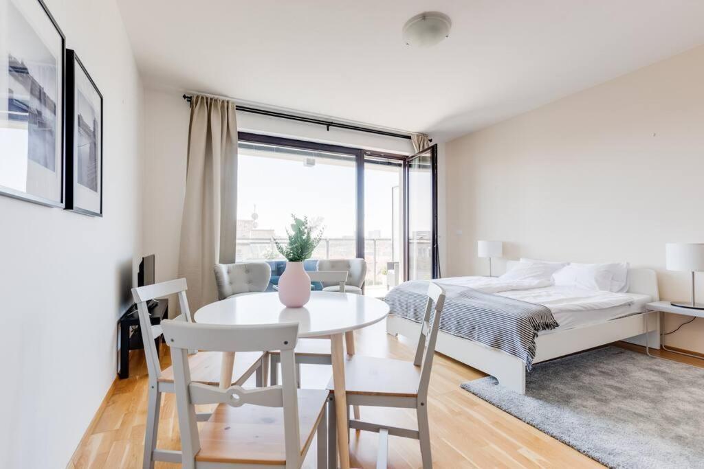 Jt'S Apartments Korunni Str. 프라하 외부 사진