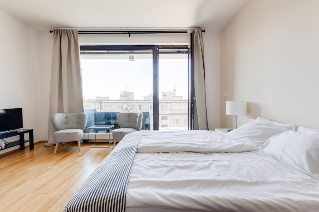 Jt'S Apartments Korunni Str. 프라하 외부 사진