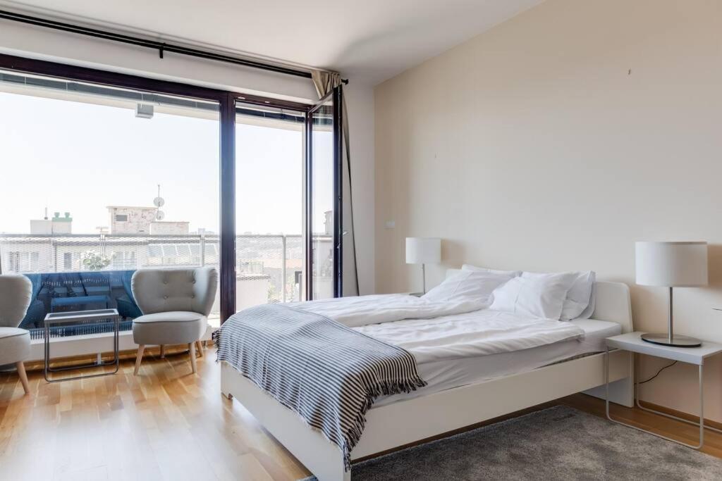 Jt'S Apartments Korunni Str. 프라하 외부 사진